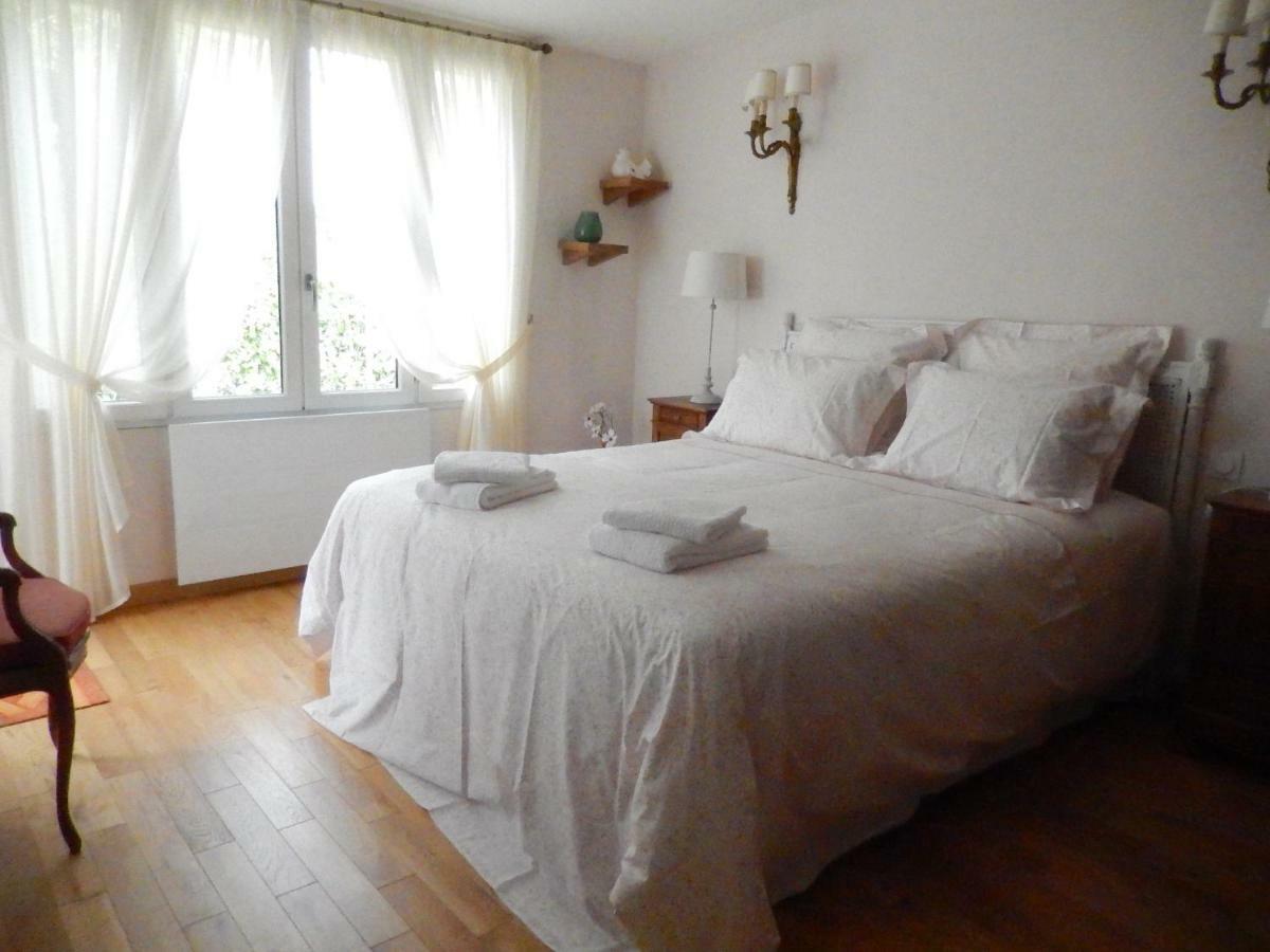 Chambres D'Hote Le Prelude Saint-Martin-des-Noyers Exterior foto